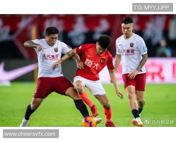 央视直播恒大对战上港精彩赛事回顾与分析 央视直播恒大对战上港精彩赛事回顾与分析